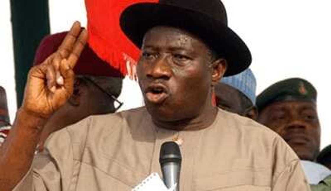 Abin da ya hana ni bayyana kudi na-Jonathan Abin da ya hana ni bayyana kudi na-Jonathan