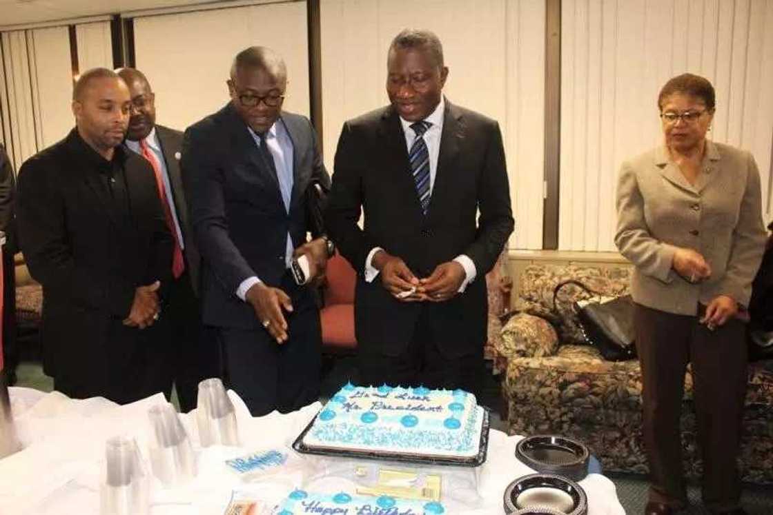 Jonathan Visits Howard University, Mentors Students Jonathan Visits Howard University, Mentors Students