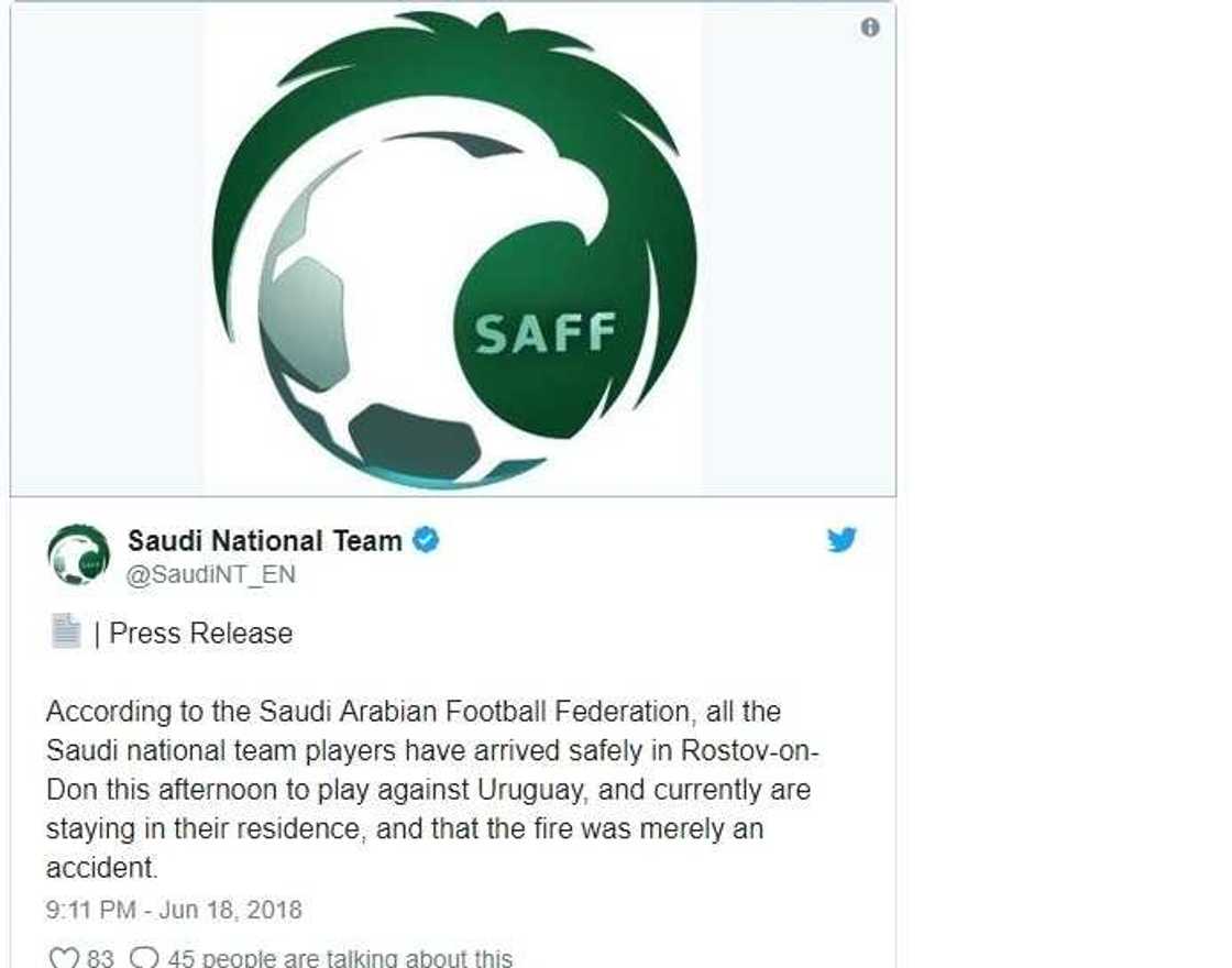 Kungiyar kwallon kafa ta Saudiyya sun isa Rasha lafiya bayan jirgin su ya kama da wuta a sararin samaniya Kungiyar kwallon kafa ta Saudiyya sun isa Rasha lafiya bayan jirgin su ya kama da wuta a sararin samaniya