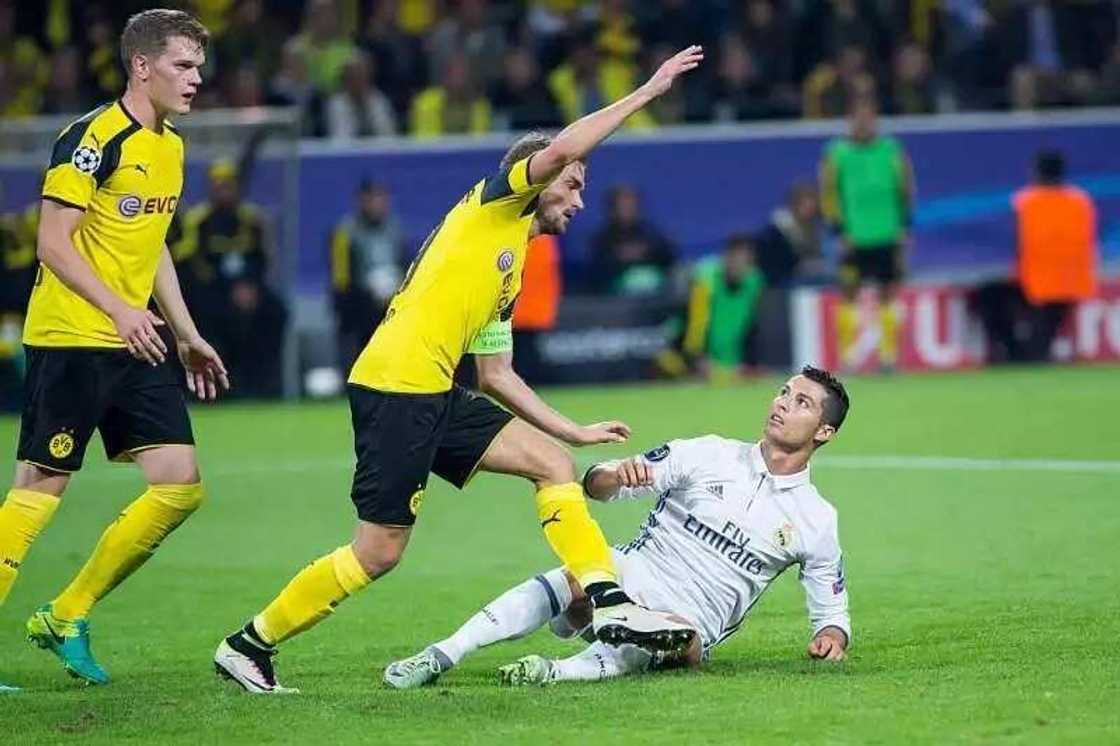 Wani Boka ya bayyana abin da ya sa Ronaldo ke samun matsala Wani Boka ya bayyana abin da ya sa Ronaldo ke samun matsala