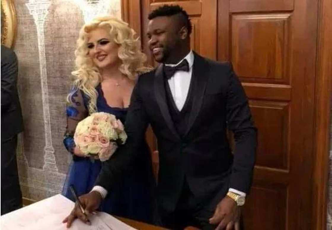 Nigerian big boy in Europe weds his white girlfriend (photos) Nigerian big boy in Europe weds his white girlfriend (photos)