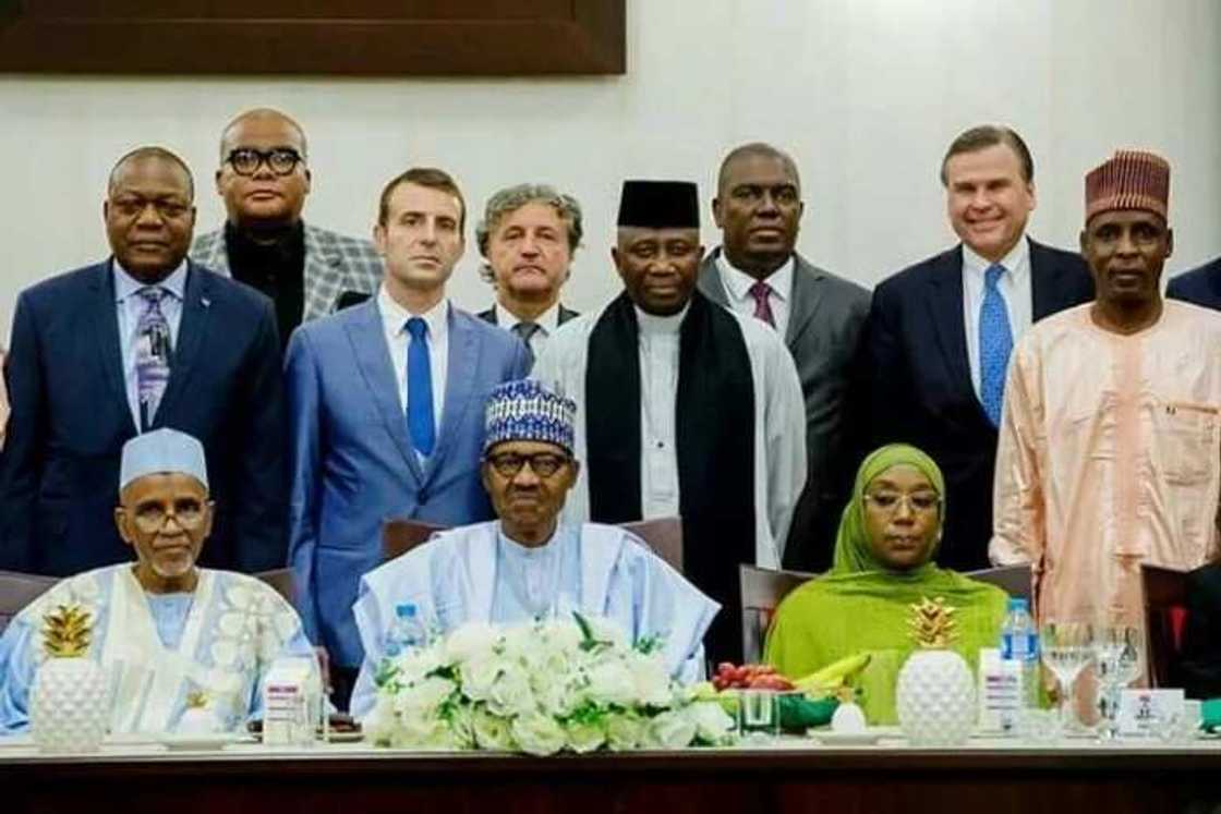 Buhari ya karya Azuminsa tare da jakadun kasashen Duniya (Hotuna)