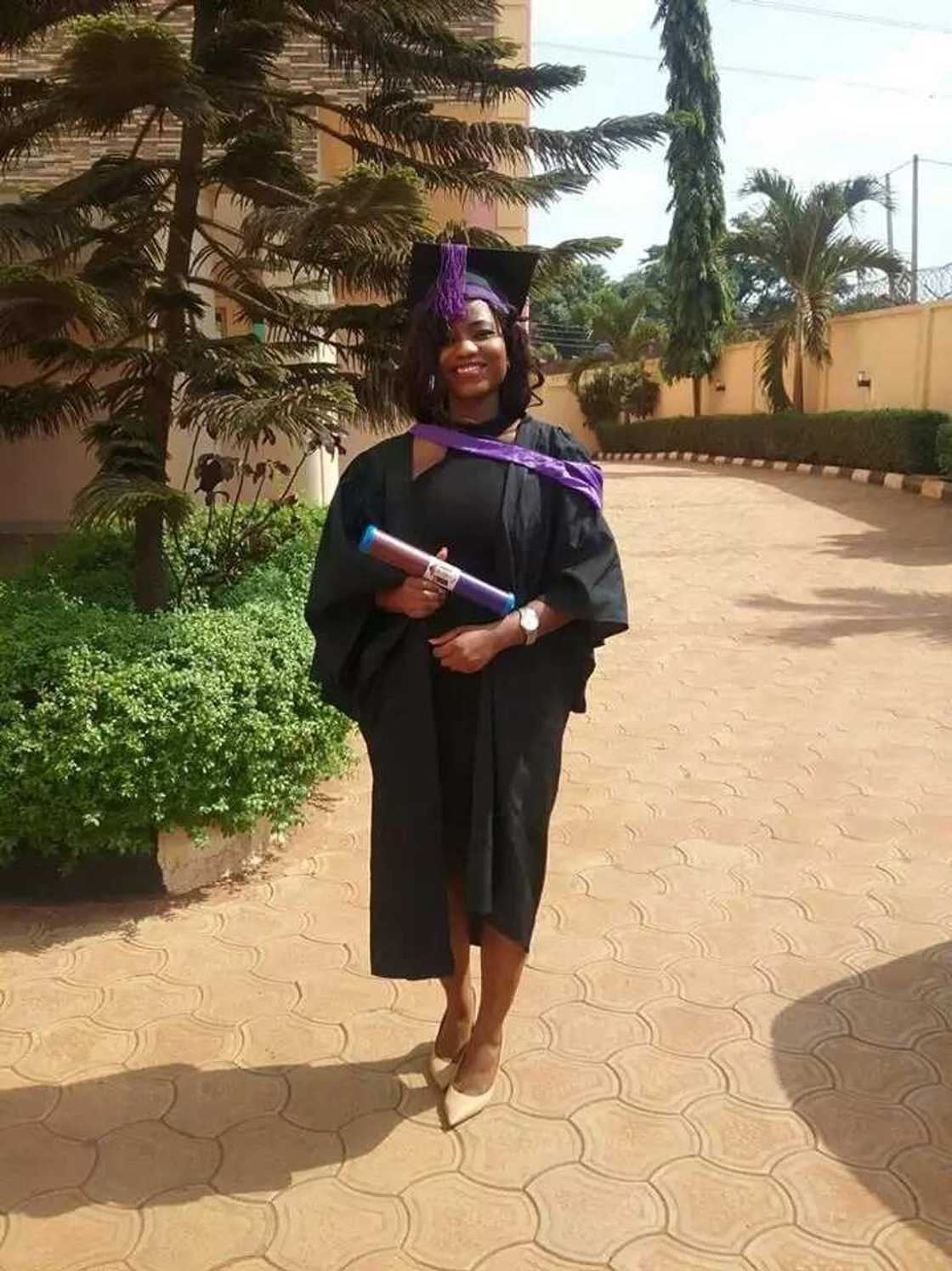 Photos: Beautiful Lady Graduates With First Class In Civil Engineering From Nnamdi Azikwe University Photos: Beautiful Lady Graduates With First Class In Civil Engineering From Nnamdi Azikwe University