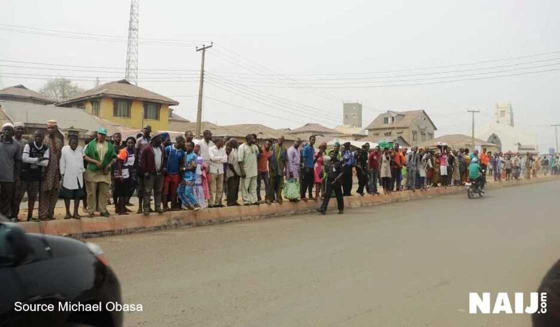 Zargin satan mutane: Mutanen yanki shagamu sun afkawa Fulani. Zargin satan mutane: Mutanen yanki shagamu sun afkawa Fulani.