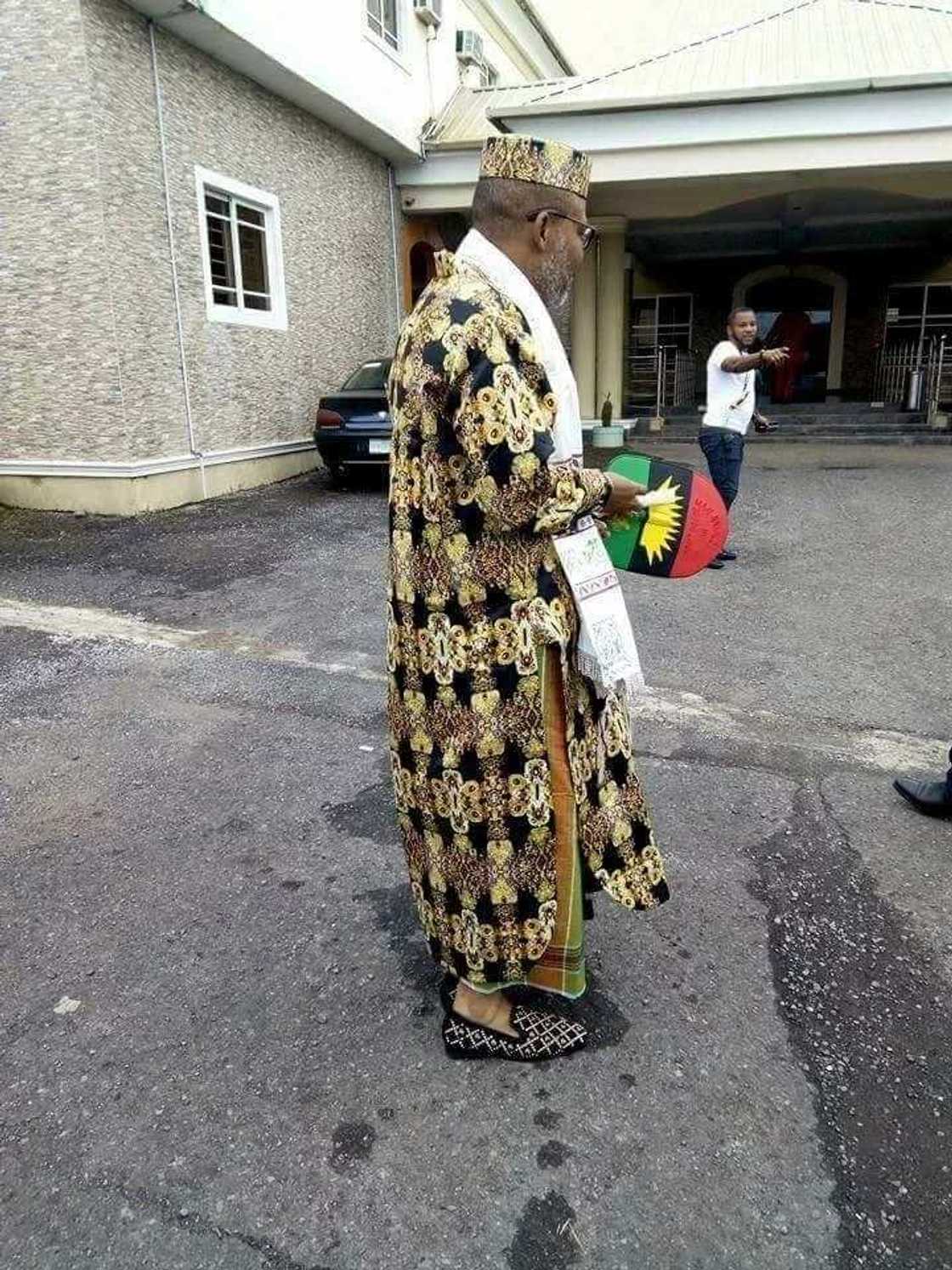 Nnamdi Kanu speaks after meeting with South east governors (photos) Nnamdi Kanu speaks after meeting with South east governors (photos)