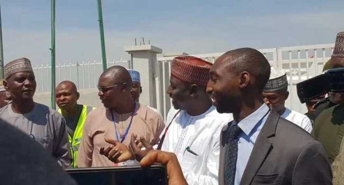 Bidiyon Ganduje: Jafar Jafar ya isa majalisar dokokin jihar Kano, hoto Bidiyon Ganduje: Jafar Jafar ya isa majalisar dokokin jihar Kano, hoto