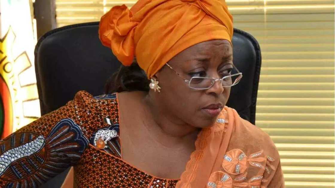 Ana cakwakiya: Kotu ta hana EFCC takardar izinin cafke Diezani Alison-Madueke Ana cakwakiya: Kotu ta hana EFCC takardar izinin cafke Diezani Alison-Madueke