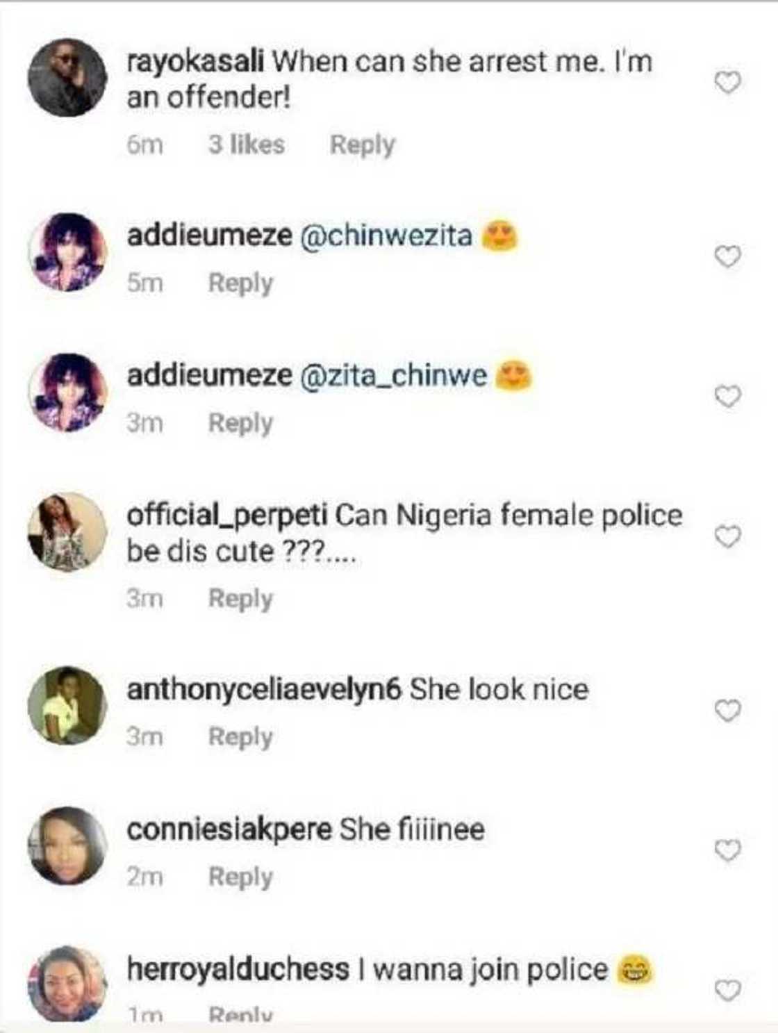 Dubi hotunan matshiyar budurwa 'yar sanda da su ka rikita mazan Najeriya Dubi hotunan matshiyar budurwa 'yar sanda da su ka rikita mazan Najeriya