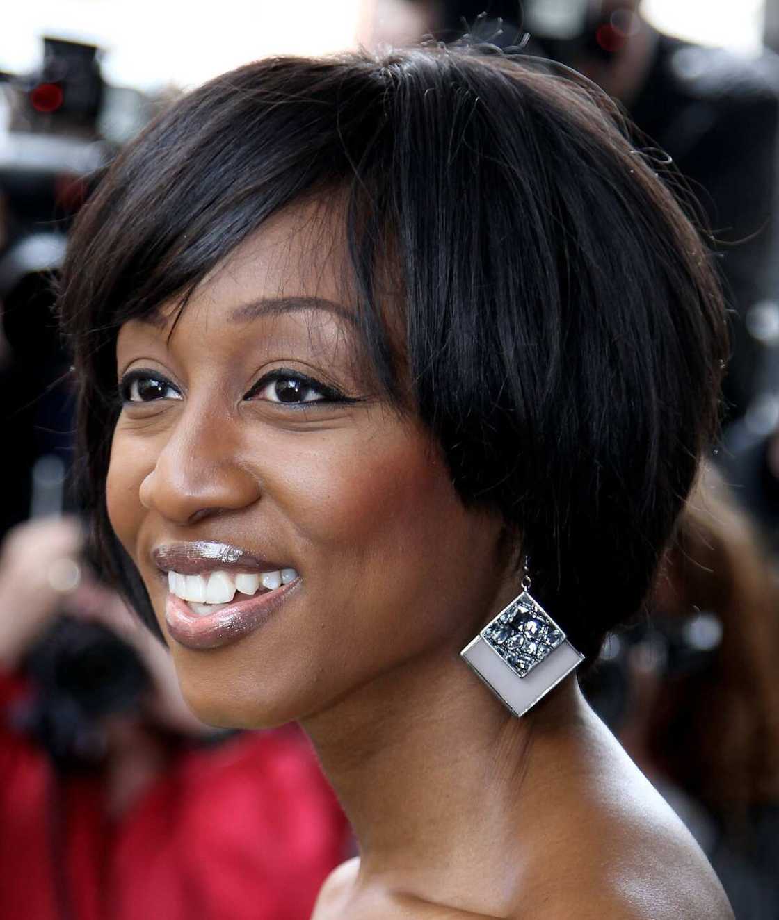 Short fixing hairstyles in Nigeria Short fixing hairstyles in Nigeria