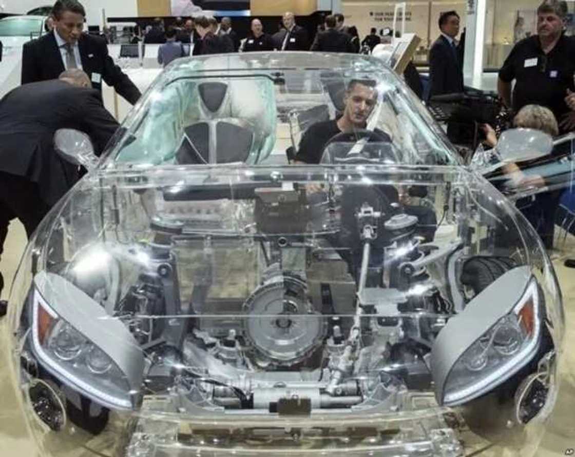 Transparent car roof