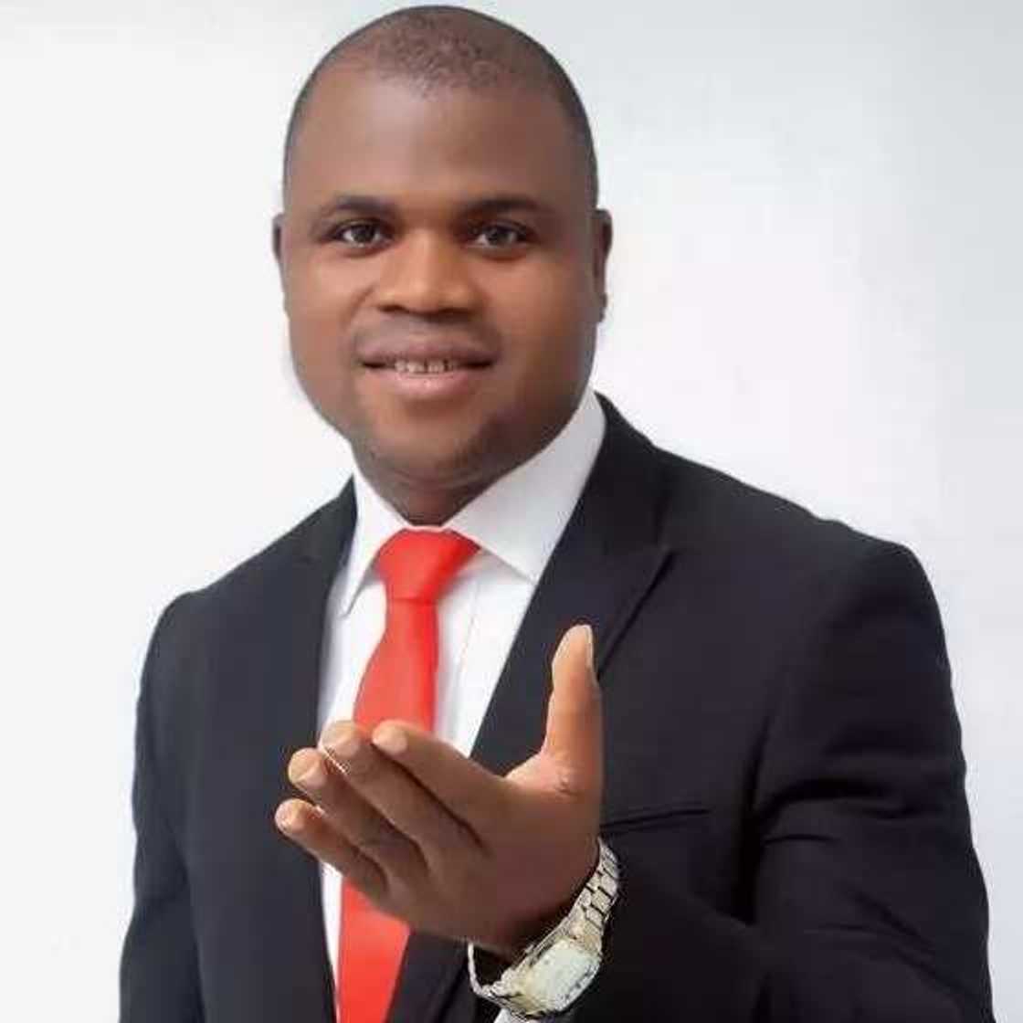 Sponsors Of Biafra Protests Live In Mansions - Philip Obin Sponsors Of Biafra Protests Live In Mansions - Philip Obin
