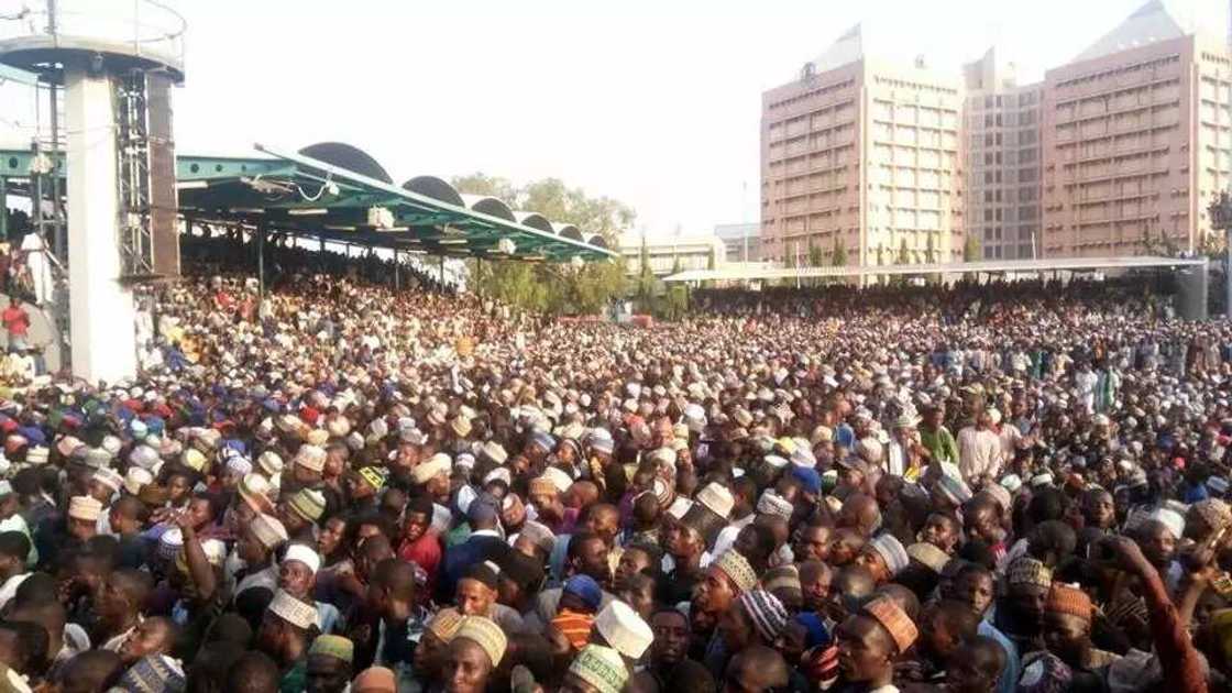 Kalli hotunan yadda dandalin taro na Eagles Square ya cika ya tunbatsa sakamakon Maulidin Sheikh Ibrahim