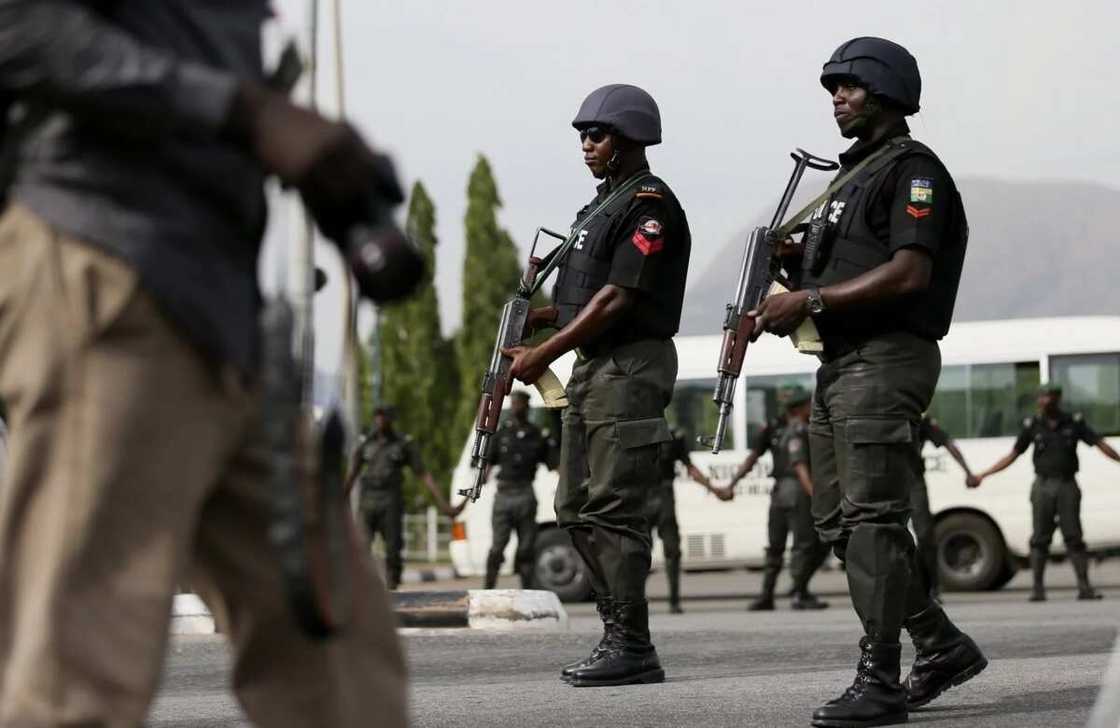 Kotu ta jefa wani Matashi gidan wakafi bisa laifin satar N6, 500 da wayar Salula Kotu ta jefa wani Matashi gidan wakafi bisa laifin satar N6, 500 da wayar Salula
