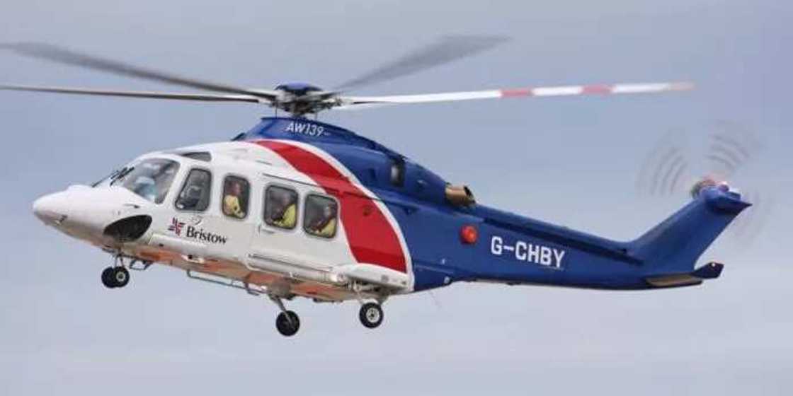 Bristow helicopter crashes in Lagos, 11 passengers rescued Bristow helicopter crashes in Lagos, 11 passengers rescued
