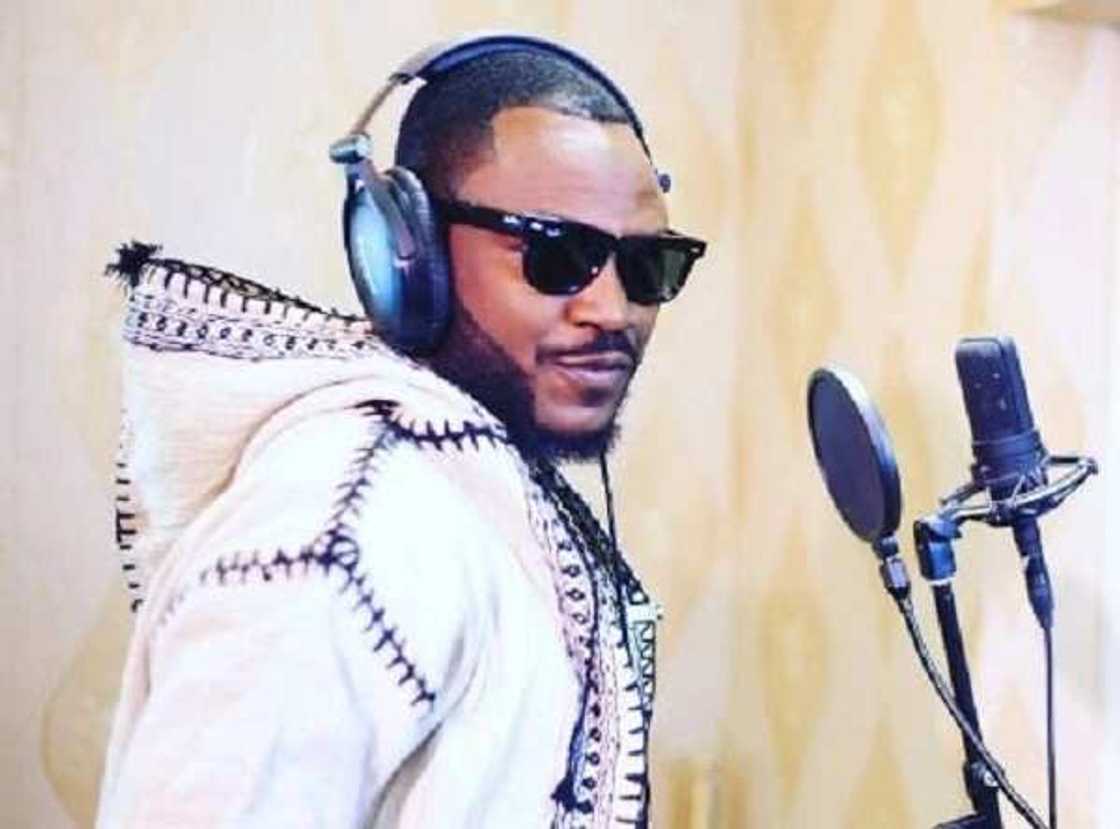 Likafa ta cigaba: Adam Zango zai yi wasa a kasar Faransa Likafa ta cigaba: Adam Zango zai yi wasa a kasar Faransa