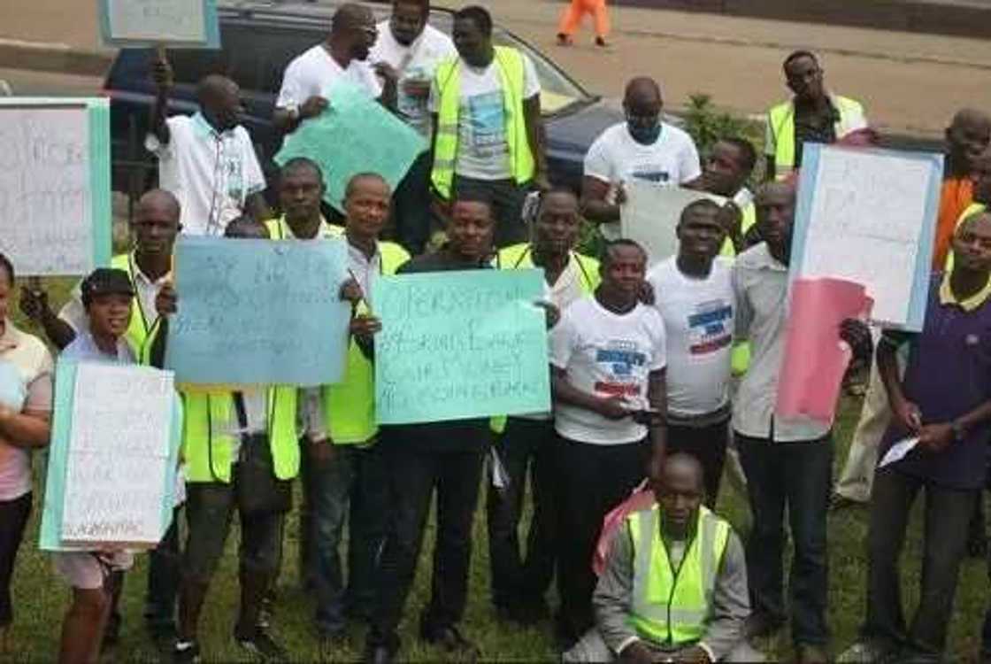 PHOTOS: Nigerians In Lagos Rally Against Corruption Urging Buhari To Jail Ngozi Okonjo-Iweala