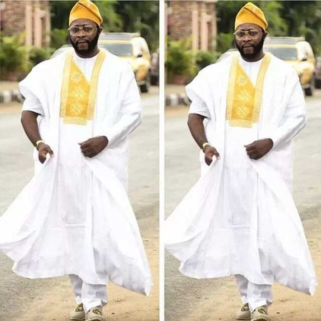 White agbada styles for gentlemen and ladies to rock in 2018 White agbada styles for gentlemen and ladies to rock in 2018