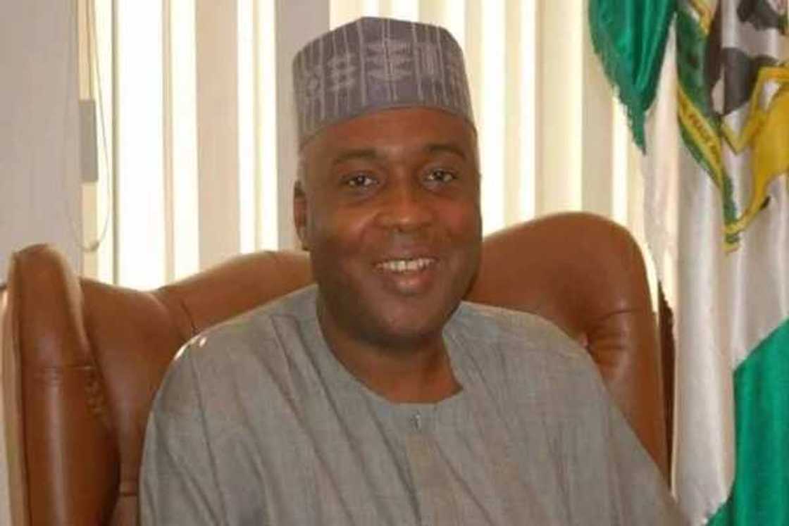 Sarkin Ilori ya ba Saraki mamaki da kai masa ziyara a fadar sa