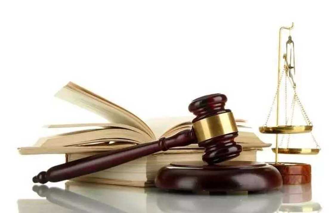 Anambra/Traditional Rulers/Monarch/high court Anambra/Traditional Rulers/Monarch/high court