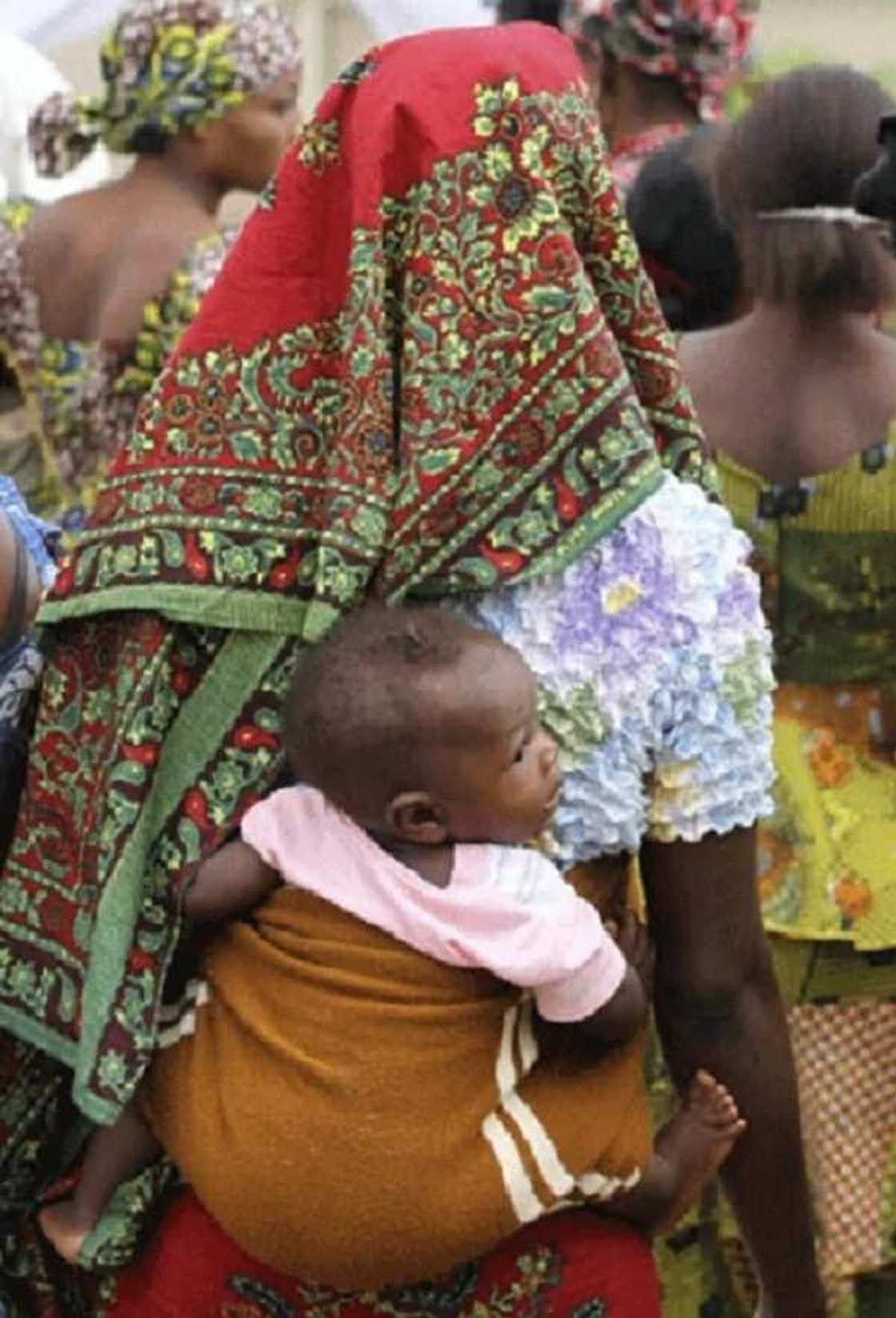 Wata Karuwa ta haifi ýar gaba da Fatiha, ta sayar da ita naira dubu 50 ga wani Attajiri