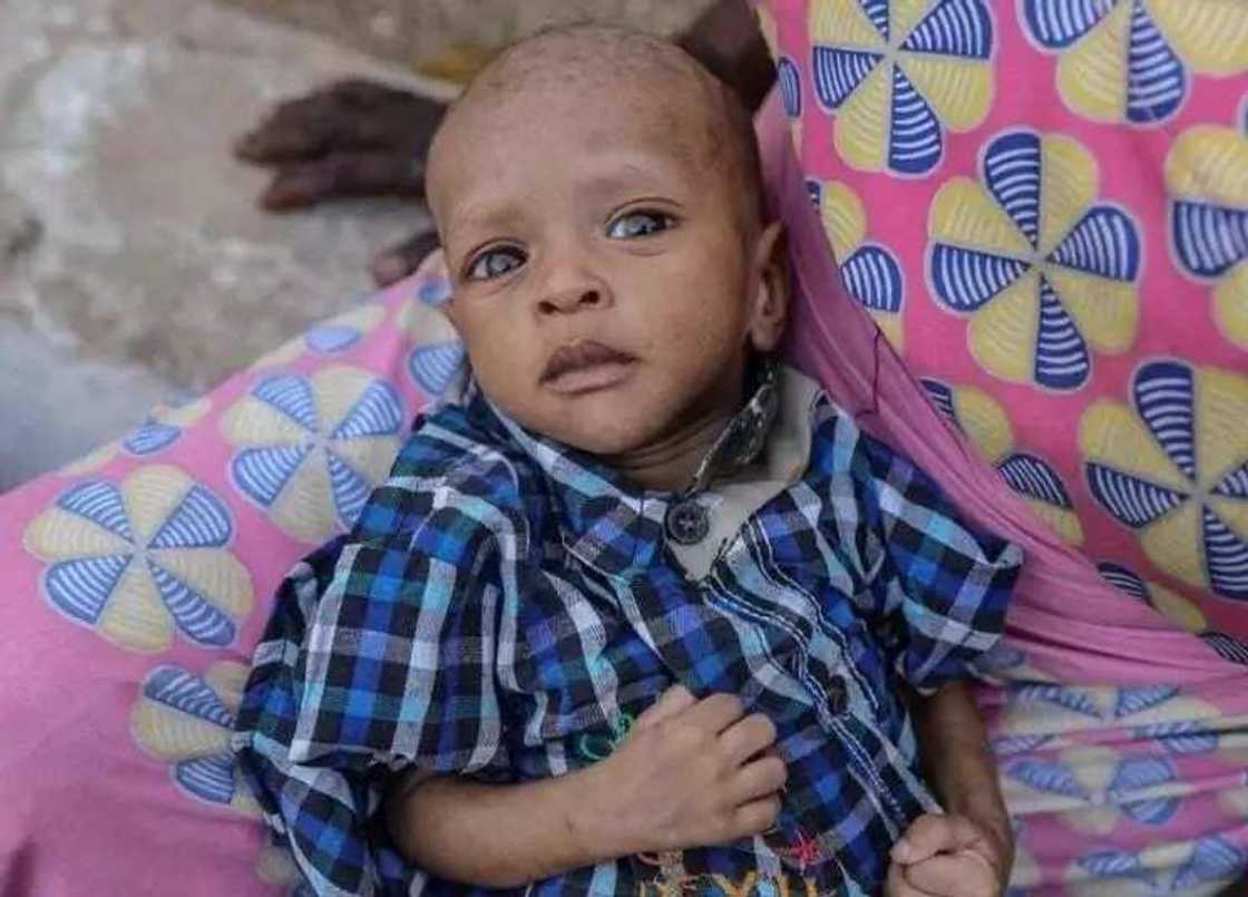 An sanyawa wani kyakyawan yaro a gidan marayu sunan shugaba Buhari An sanyawa wani kyakyawan yaro a gidan marayu sunan shugaba Buhari