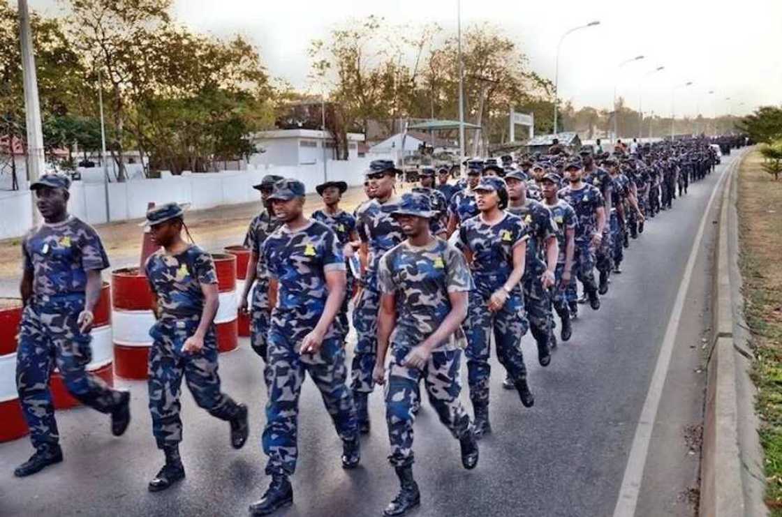 Nigerian army uniform types and colours Nigerian army uniform types and colours