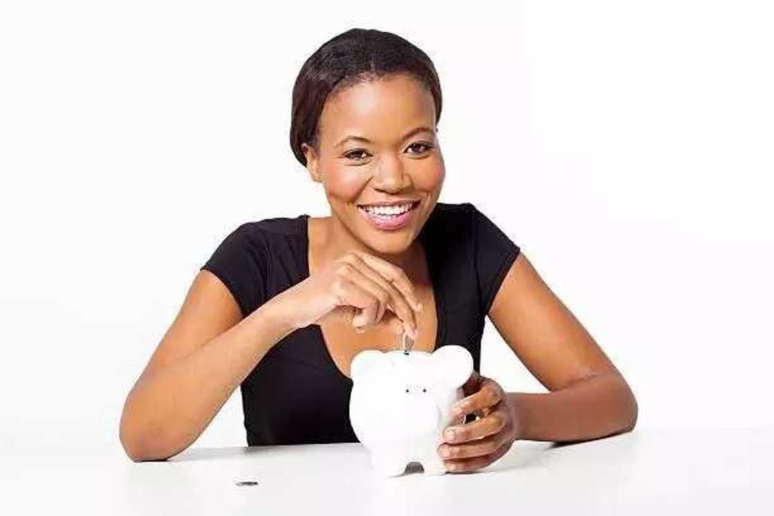 woman with piggy bank