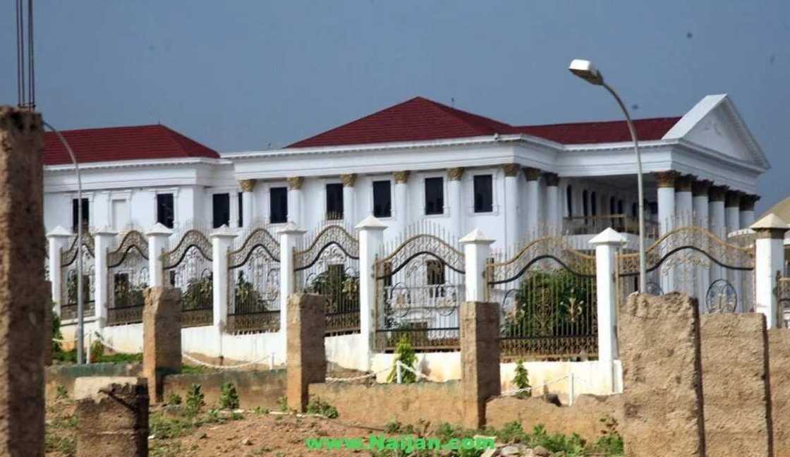 SEE Photos Of Lucky Igbinedion's Mansion In Abuja SEE Photos Of Lucky Igbinedion's Mansion In Abuja