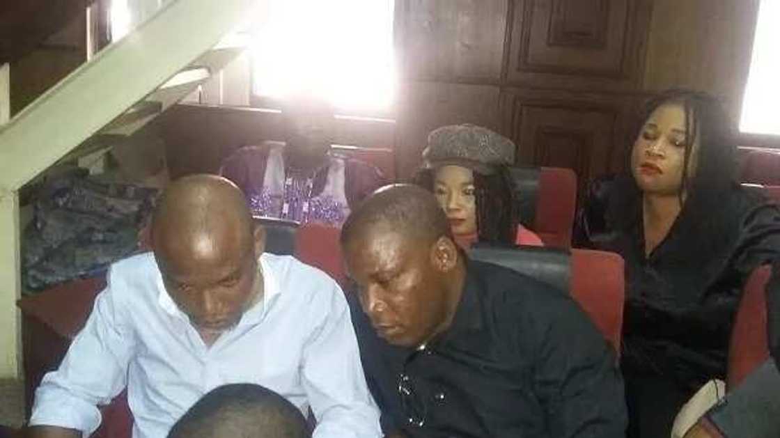Heavy Security Presence In Court For Nnamdi Kanu's Arraignment Heavy Security Presence In Court For Nnamdi Kanu's Arraignment