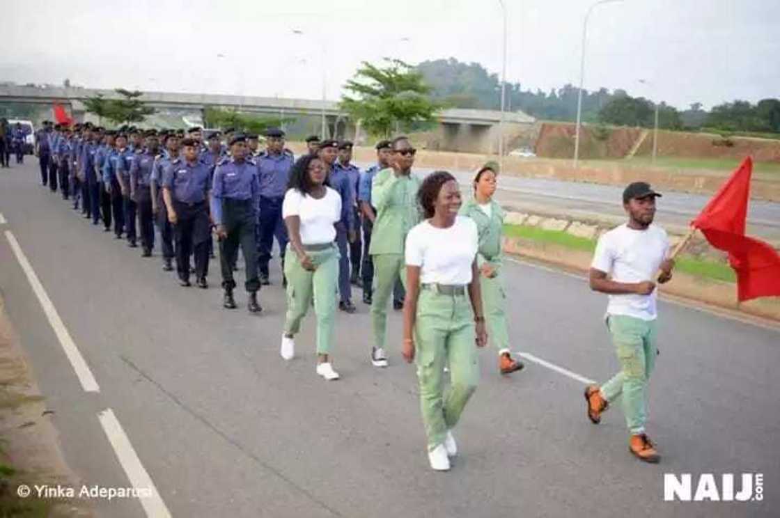 Jami’an rundunar sojan ruwa sun motsa jiki Jami’an rundunar sojan ruwa sun motsa jiki