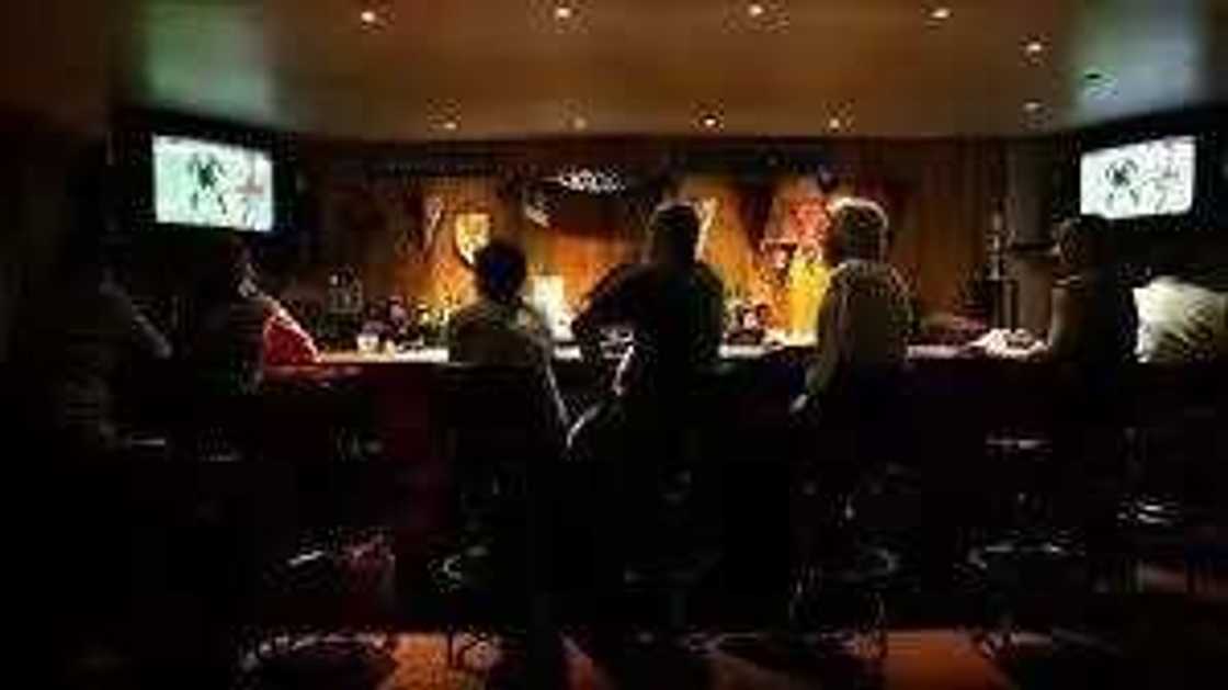 7 types of people you meet in a beer parlour 7 types of people you meet in a beer parlour