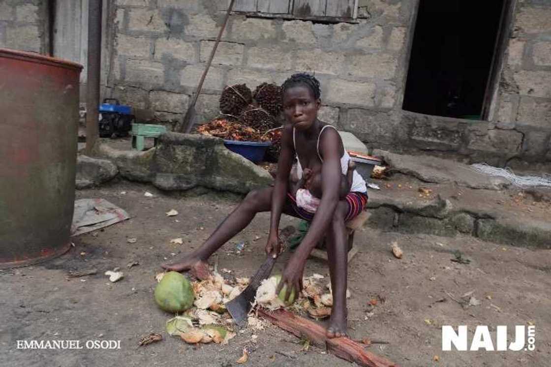 Pathetic Story Of Oil Community Ravaged By Sufferings, Bad Social Amenities (Photos) Pathetic Story Of Oil Community Ravaged By Sufferings, Bad Social Amenities (Photos)