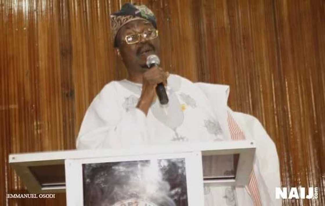 Former senator Durojaiye calls for the unity of Nigeria. Former senator Durojaiye calls for the unity of Nigeria.