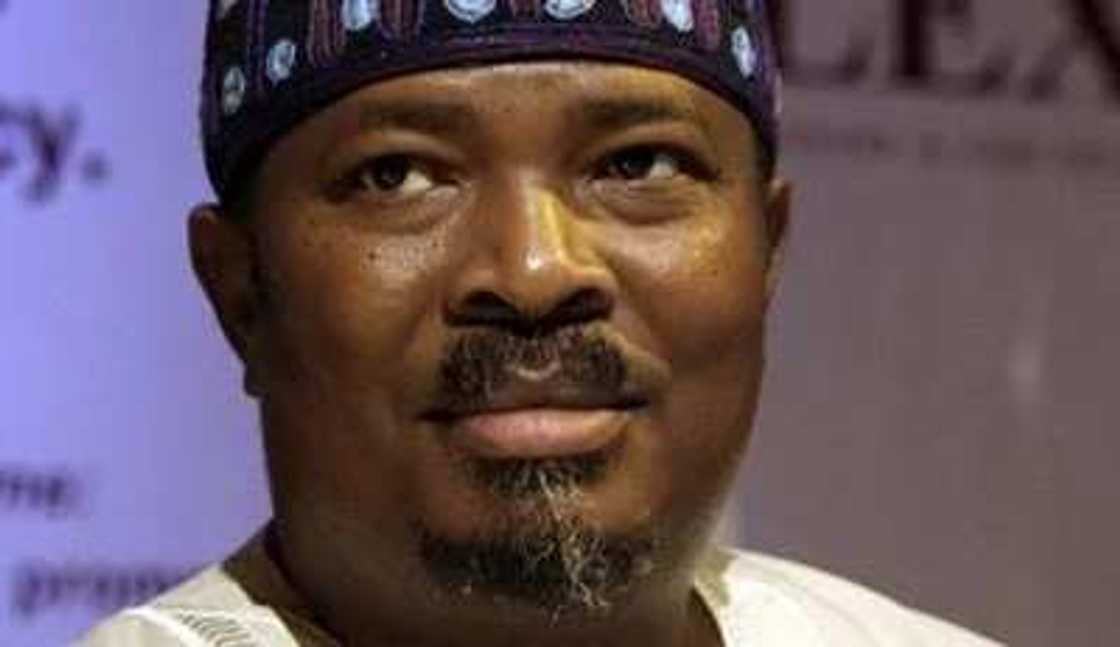 Arms Deal Scandal: EFCC Trace N650m To Thisday Publisher Arms Deal Scandal: EFCC Trace N650m To Thisday Publisher