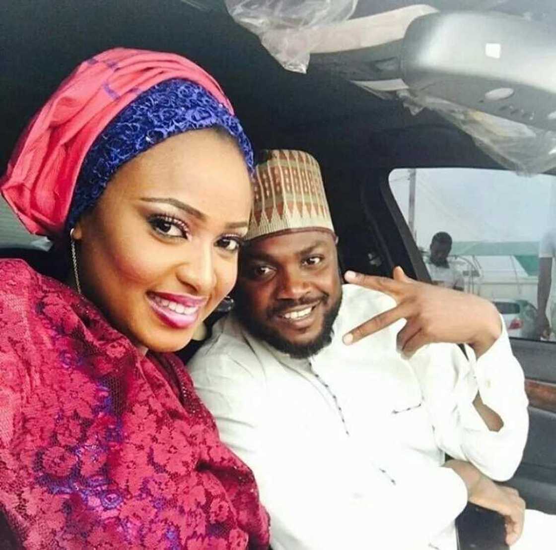Adam Zango ya yaba da bajintar Fati Washa wajen rera wakar Gwaska Adam Zango ya yaba da bajintar Fati Washa wajen rera wakar Gwaska