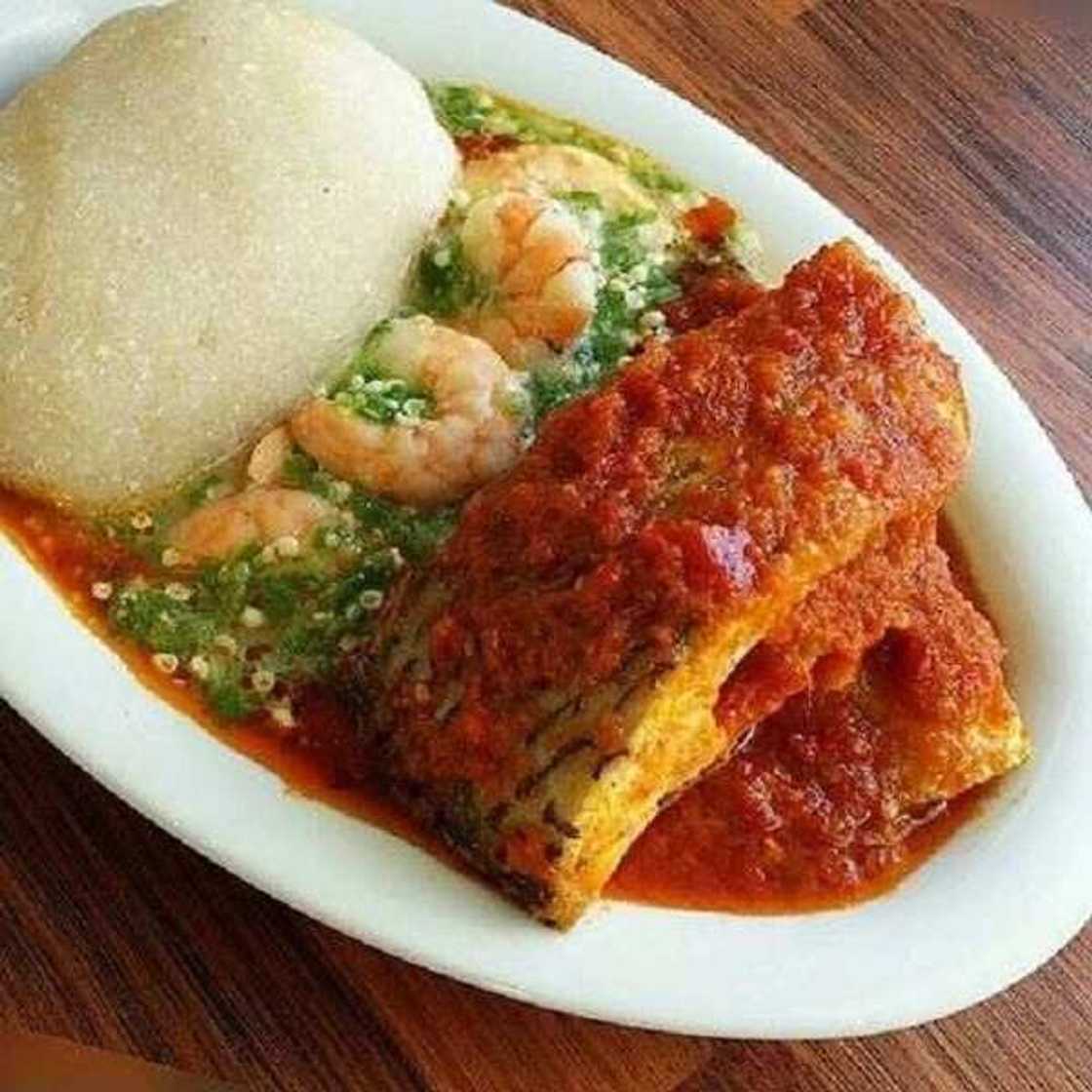 How many calories in a cup of garri How many calories in a cup of garri