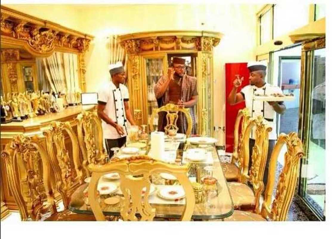 See 5 Star Music Boss E-Money's Billion Naira Home See 5 Star Music Boss E-Money's Billion Naira Home