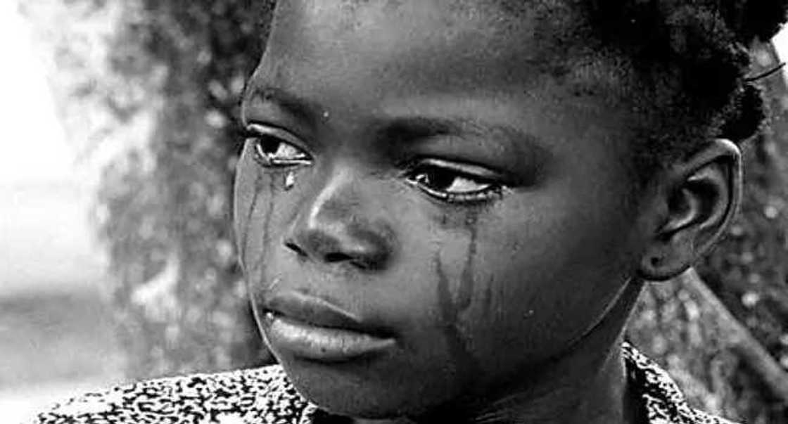 Karshen duniya! Wata yarinya Karshen duniya! Wata yarinya