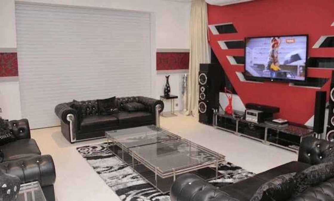 Aljannar duniya: Ku zo ku ga hotunan gidan da yafi kowane tsada a Najeriya Aljannar duniya: Ku zo ku ga hotunan gidan da yafi kowane tsada a Najeriya