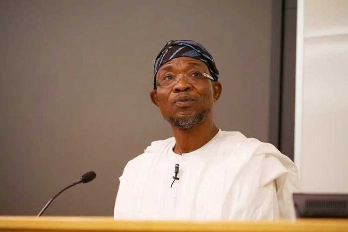 FG Za Ta Siyo Jiragen Sama Don Yaƙi Da Wutar Daji, Ministan Harkokin Gida, Aregbesola FG Za Ta Siyo Jiragen Sama Don Yaƙi Da Wutar Daji, Ministan Harkokin Gida, Aregbesola