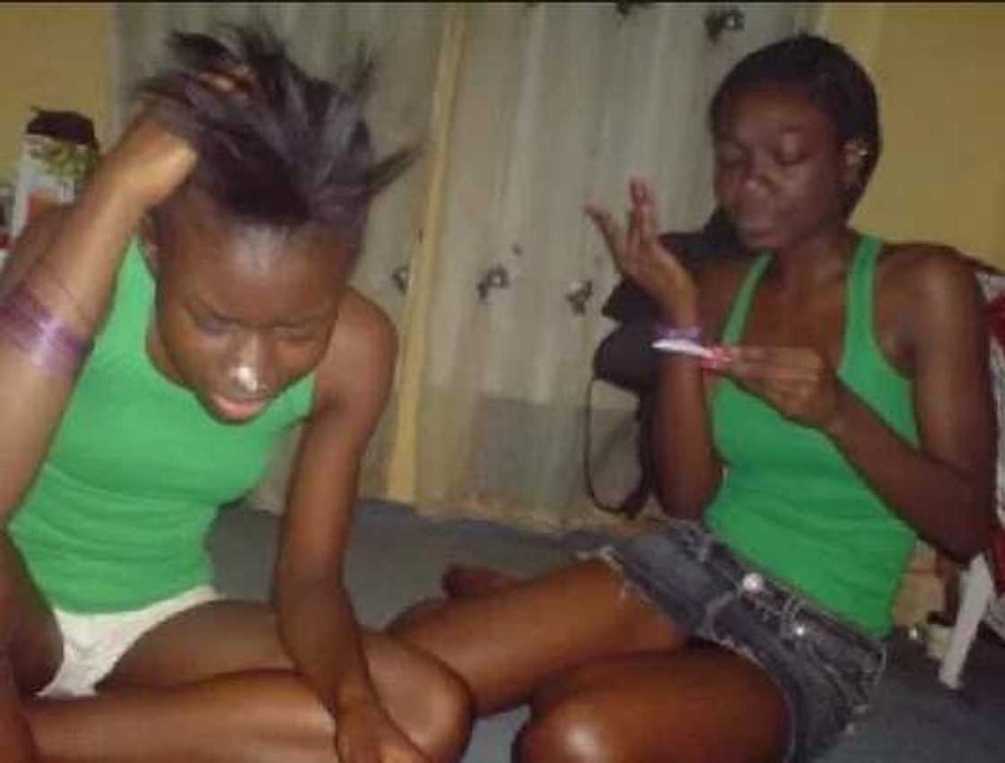 Top Ten Most Smoked/Sniffed Stuffs In Lagos State Top Ten Most Smoked/Sniffed Stuffs In Lagos State