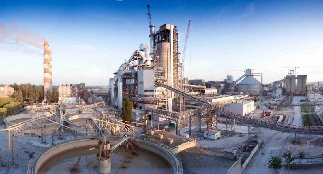 Madalla! Dangote ya karyar da farashin buhun simintin sa a kasuwar zamani Madalla! Dangote ya karyar da farashin buhun simintin sa a kasuwar zamani