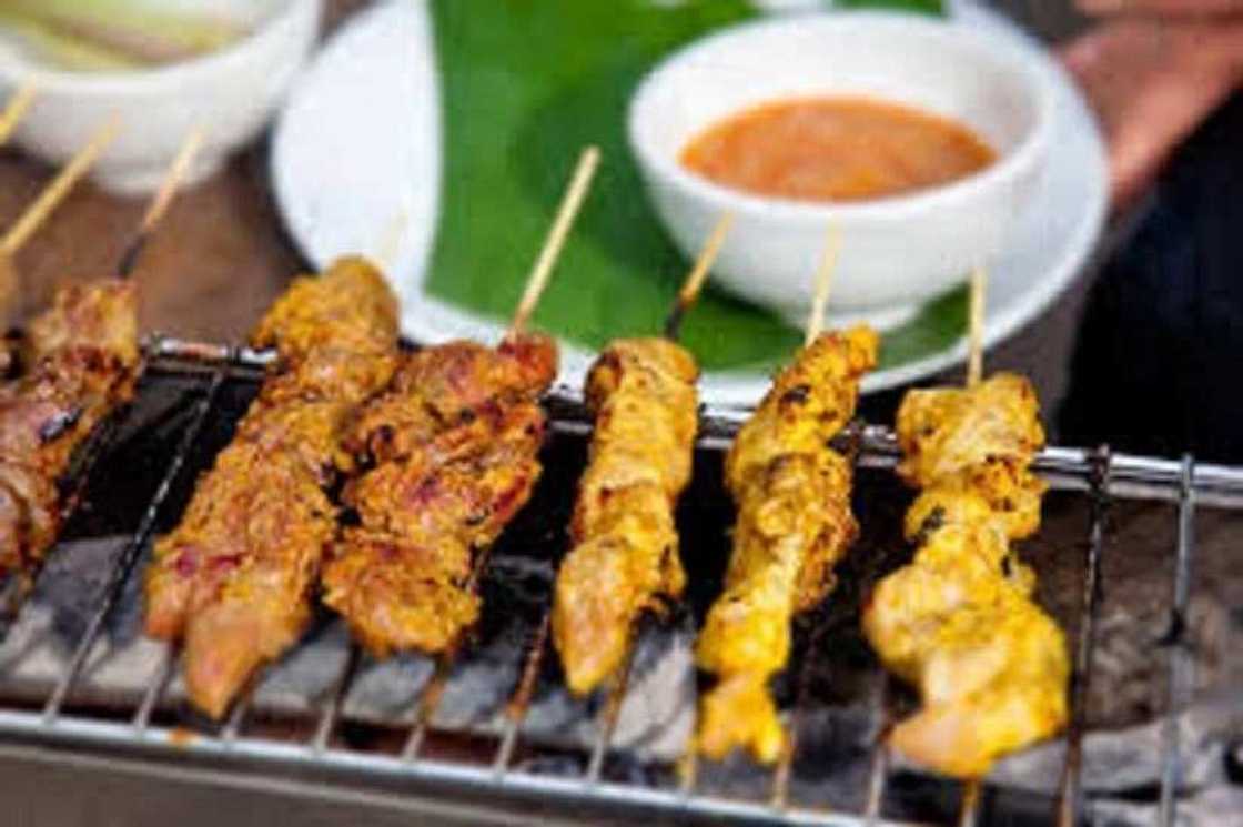 Abubuwa 10 da zasu kara muku lafiya yayin gudanar da Azumin Ramadan Abubuwa 10 da zasu kara muku lafiya yayin gudanar da Azumin Ramadan