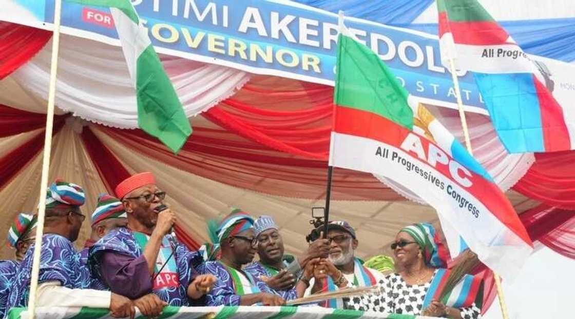 2019: Tsohon Shugaban ICAN Chidi Ajagebu ya bar Jam'iyyar APC 2019: Tsohon Shugaban ICAN Chidi Ajagebu ya bar Jam'iyyar APC