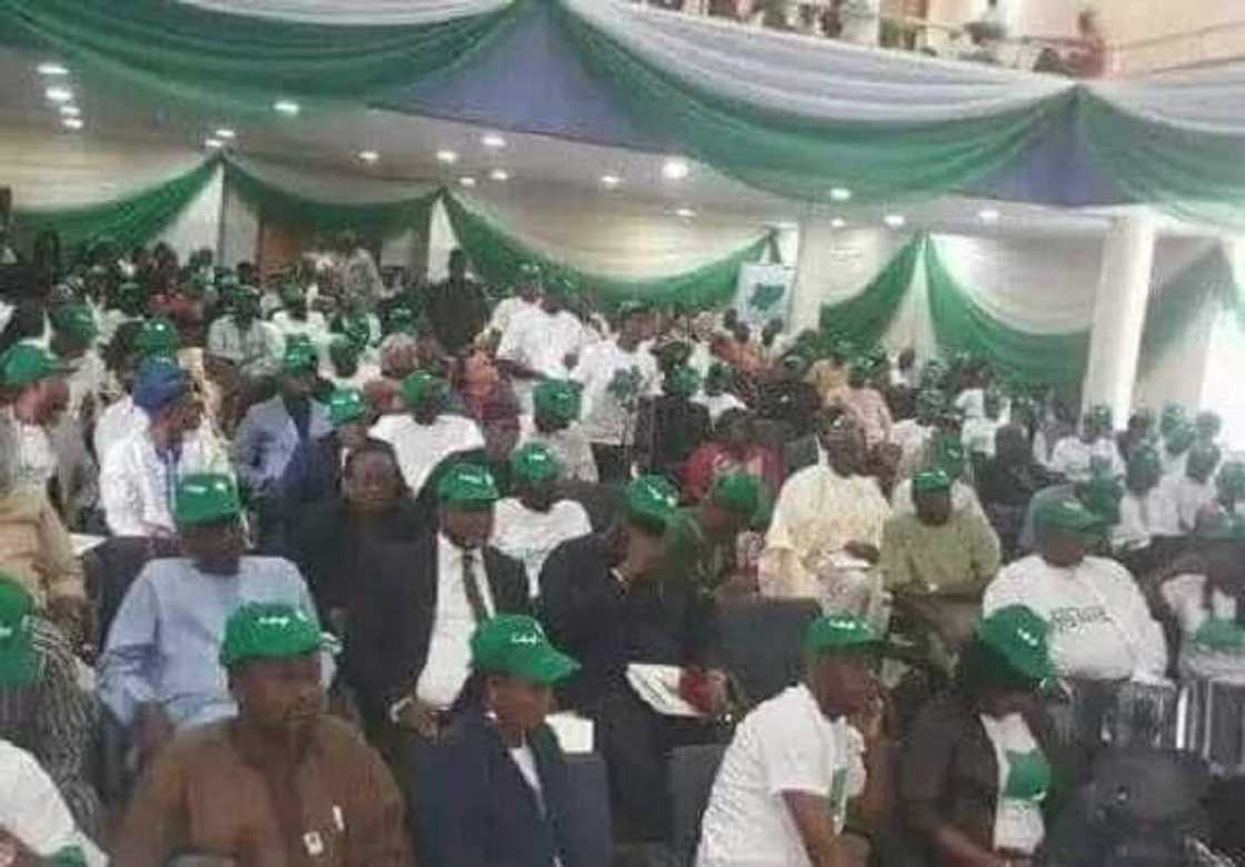 2019: Obasanjo ya gudanar da zanga - zanga a jihar Ogun 2019: Obasanjo ya gudanar da zanga - zanga a jihar Ogun