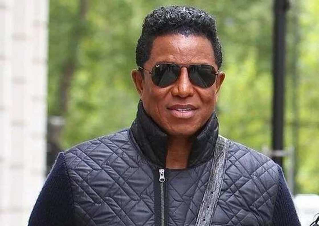 'Ɗan uwan Michael Jackson, Jermaine ya musulunta 'Ɗan uwan Michael Jackson, Jermaine ya musulunta