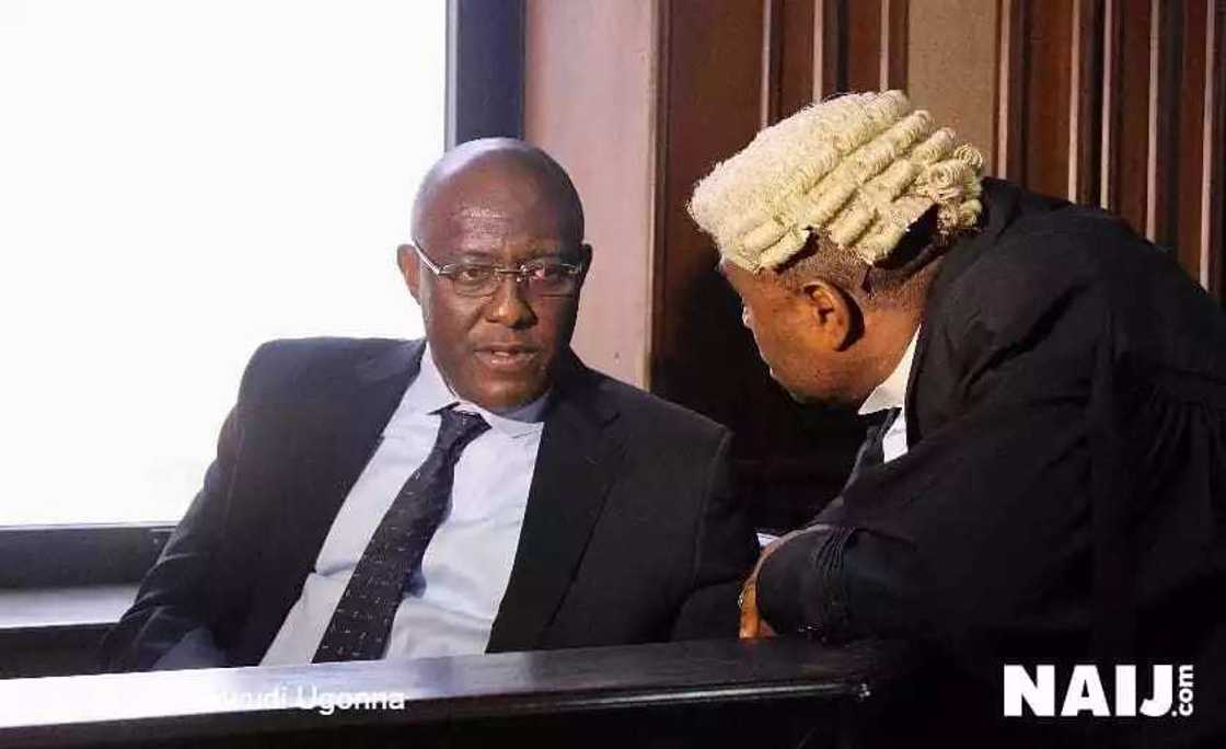 Corruption war: Has Buhari made an impact in Nigeria? Corruption war: Has Buhari made an impact in Nigeria?