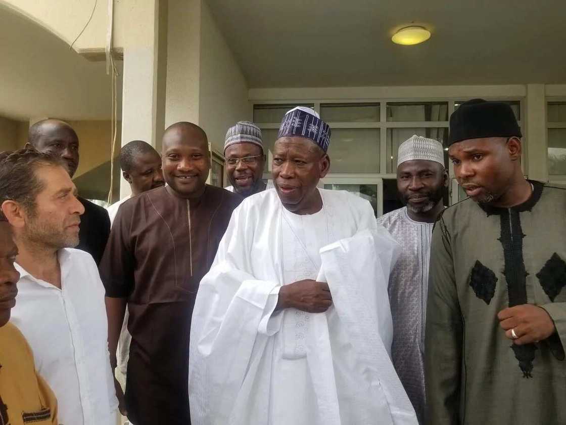 Ganduje da wasu jami'an gwamnatinsa a shekarun baya Ganduje da wasu jami'an gwamnatinsa a shekarun baya