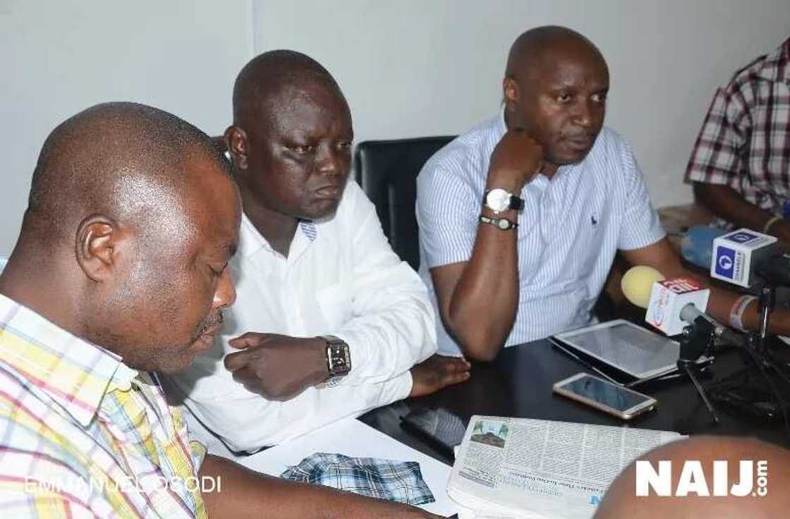 Kogi Guber: Gov Wada Points Accusing Fingers At Oshiomole Kogi Guber: Gov Wada Points Accusing Fingers At Oshiomole