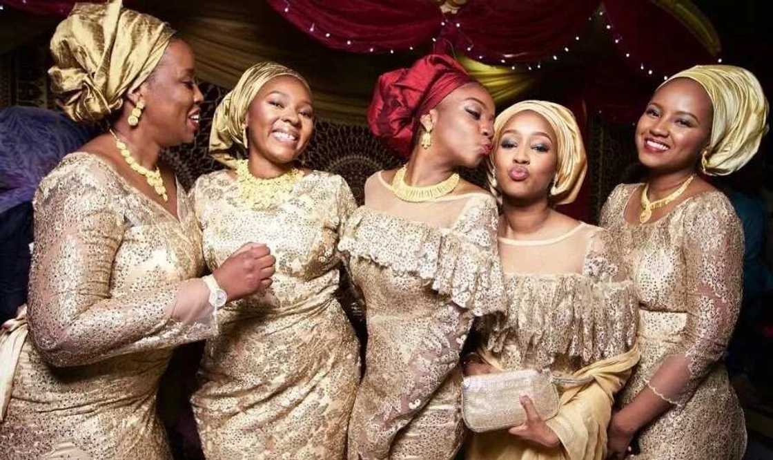 Hadaddun hotunan yan matan Indimi a gurin bikin Mustapha Indimi Hadaddun hotunan yan matan Indimi a gurin bikin Mustapha Indimi